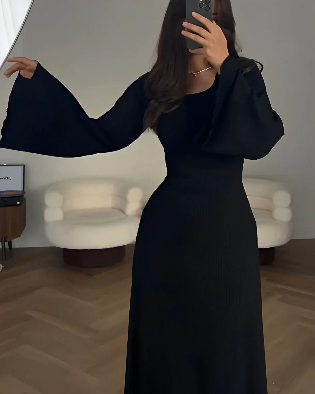 Olivia Elegant Chic knitted maxi dress