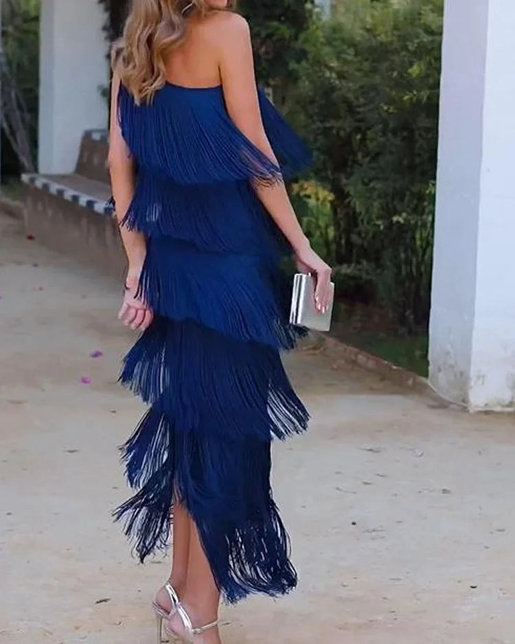 Olivia Effortless Elegance Dress with Off-Shoulder Design