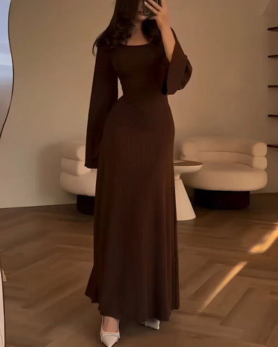 Olivia Elegant Chic knitted maxi dress